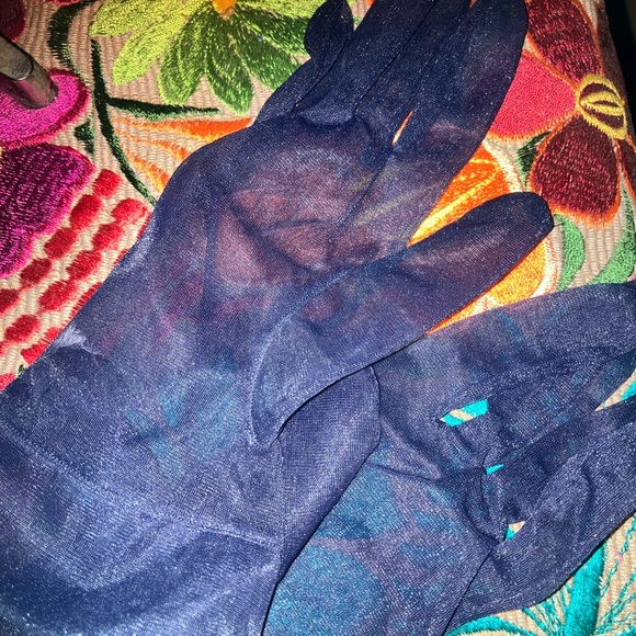 *4 pairs of Vintage Crochet and Gloves & sheer  Mid Century Dress Summer Gloves - Picture 9 of 14